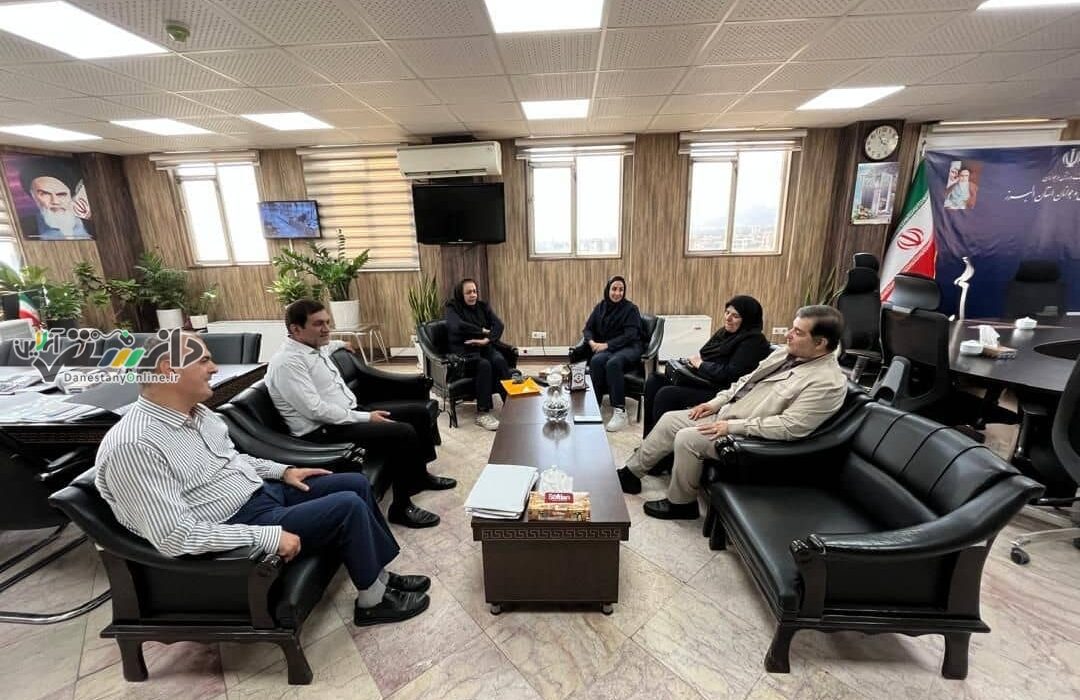 دیدار و نشست رئیس انجمن داژبال کشور با سرپرست اداره کل ورزش و جوانان البرز