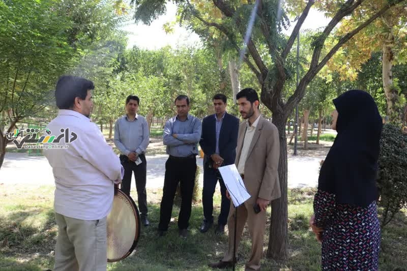 بازدید سرپرست منطقه یک شهرداری فردیس از بوستان ها