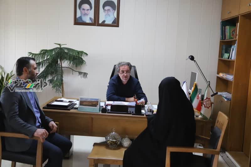 جلسه ملاقات مردمی با مدیرکل راه و شهرسازی استان البرز تشکیل شد