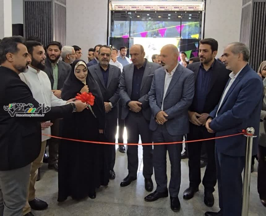 گالری هنرمندان فردیس افتتاح شد