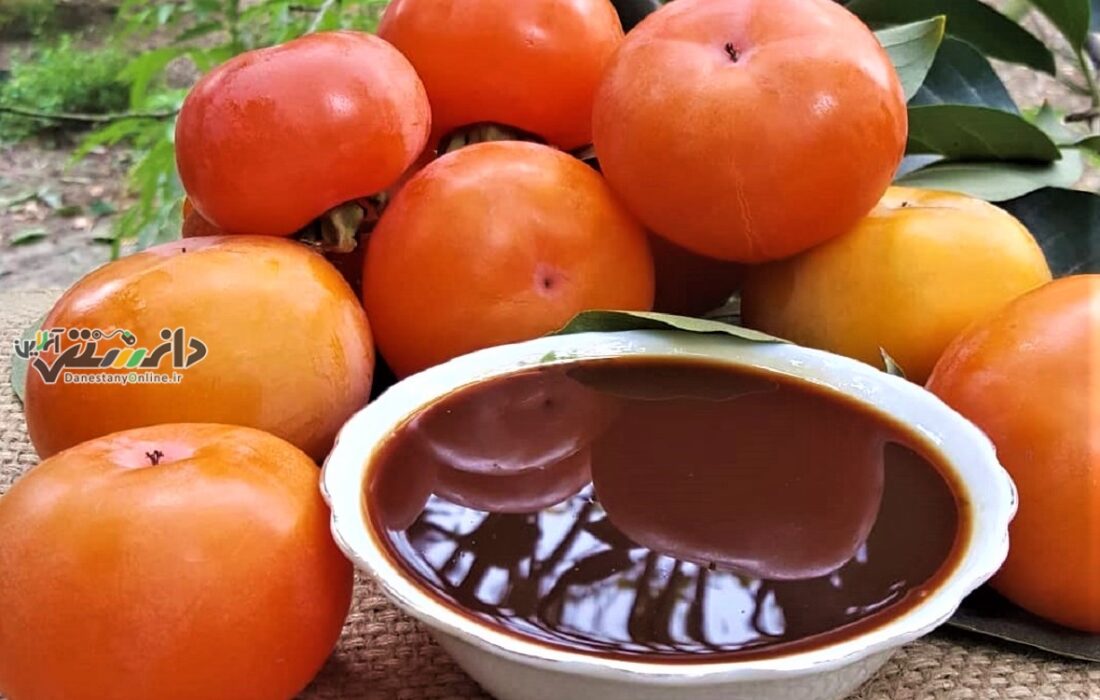 طرز تهیه شیره خرمالو خانگی؛ روش اصولی با نکات مهم