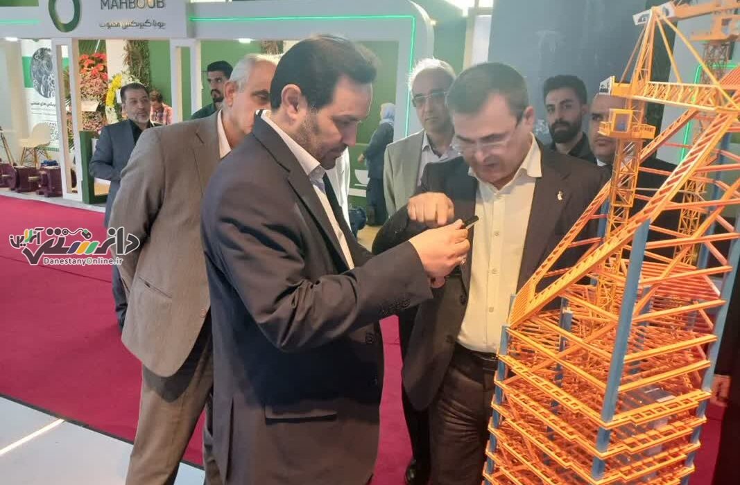 بازدید مدیرکل صمت البرز از بیست و پنجمین نمایشگاه بینالمللی صنعت ایران