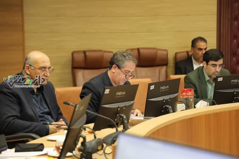 برگزاری جلسه نهضت مدرسه سازی استان البرز