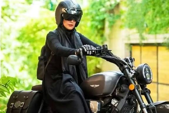 پرونده گواهینامه موتور زنان دوباره باز شد