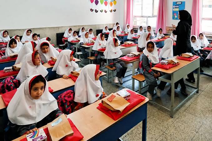 مدارس در سال تحصیلی جدید غیرحضوری شدند؟